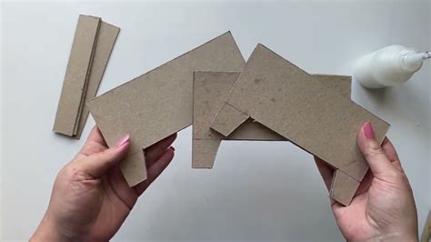 square base of cardboard